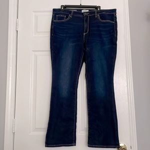 Sonoma Woman’s Bootcut Jeans Size 16s Mid-Rise